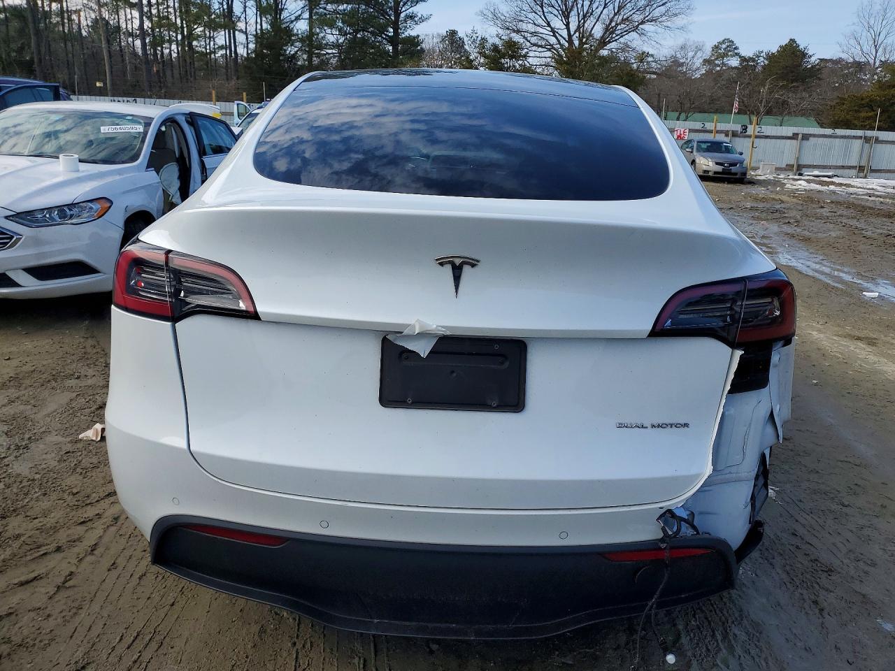 2022 TESLA MODEL Y
