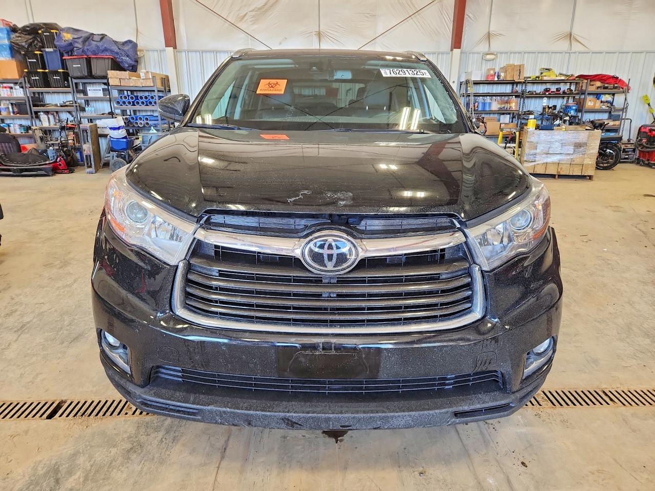 2015 TOYOTA HIGHLANDER