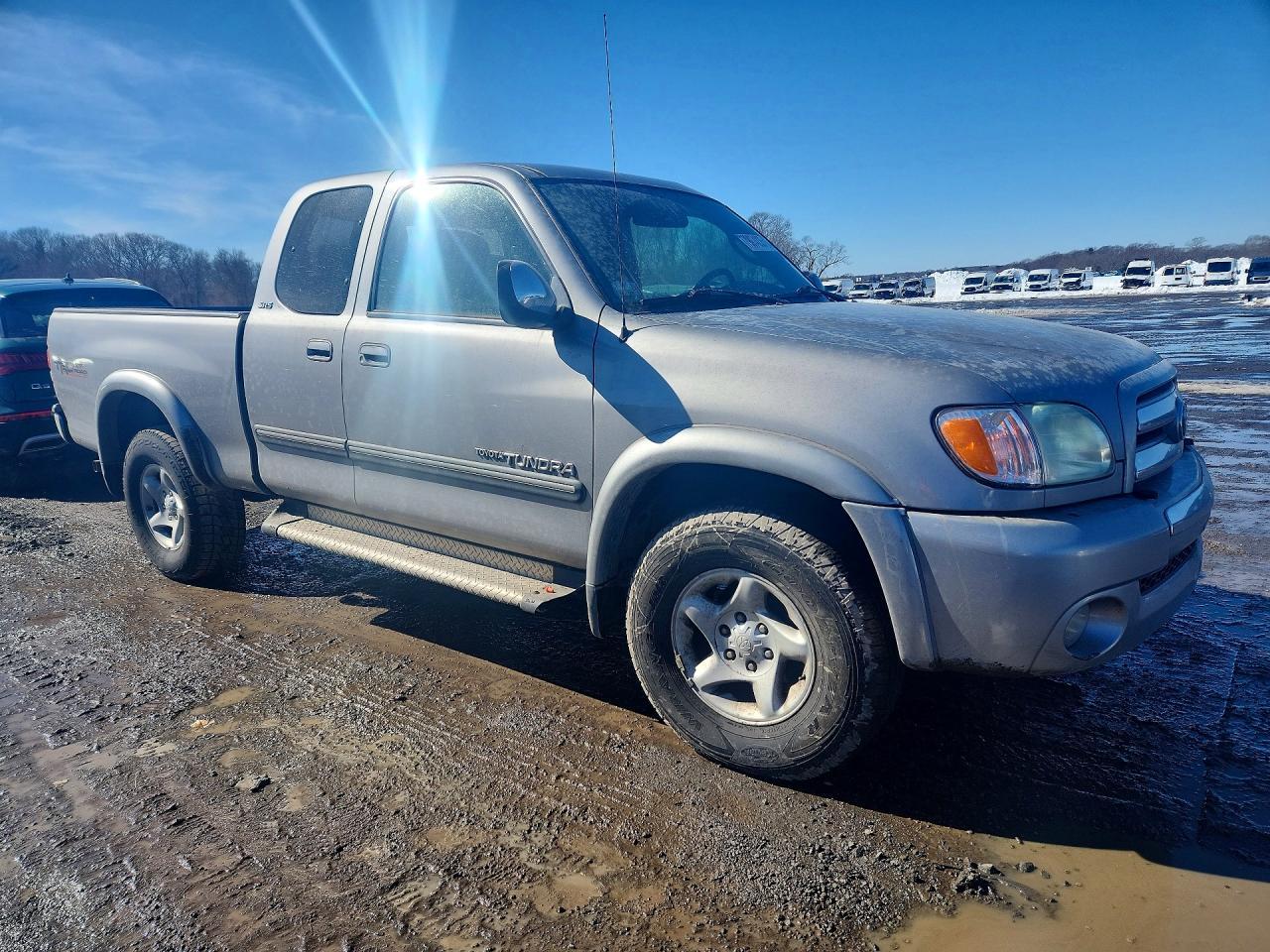 2003 TOYOTA TUNDRA
