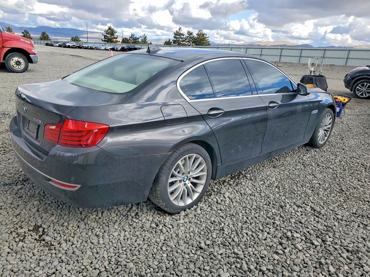 2015 BMW 5 series