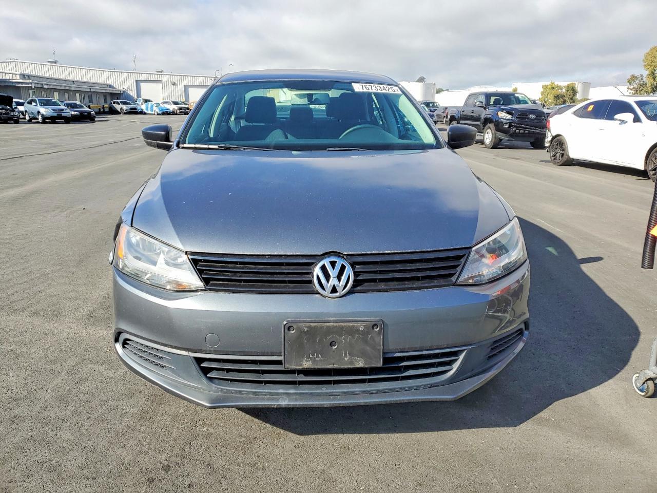 2014 VOLKSWAGEN JETTA