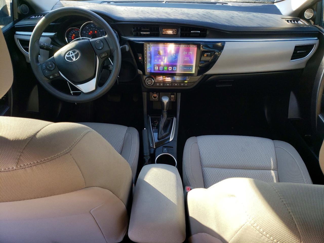 2015 TOYOTA COROLLA