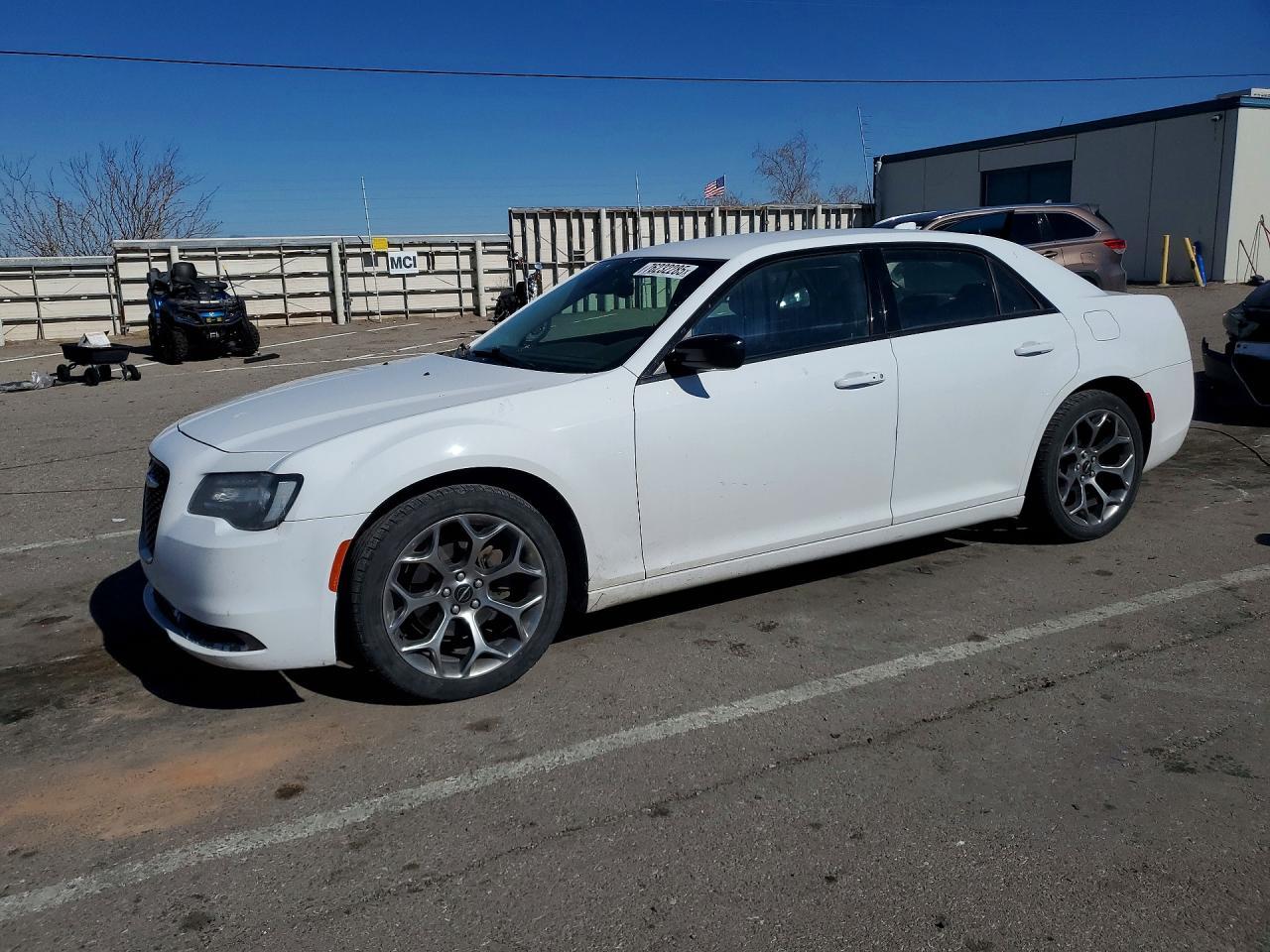 2018 CHRYSLER 300