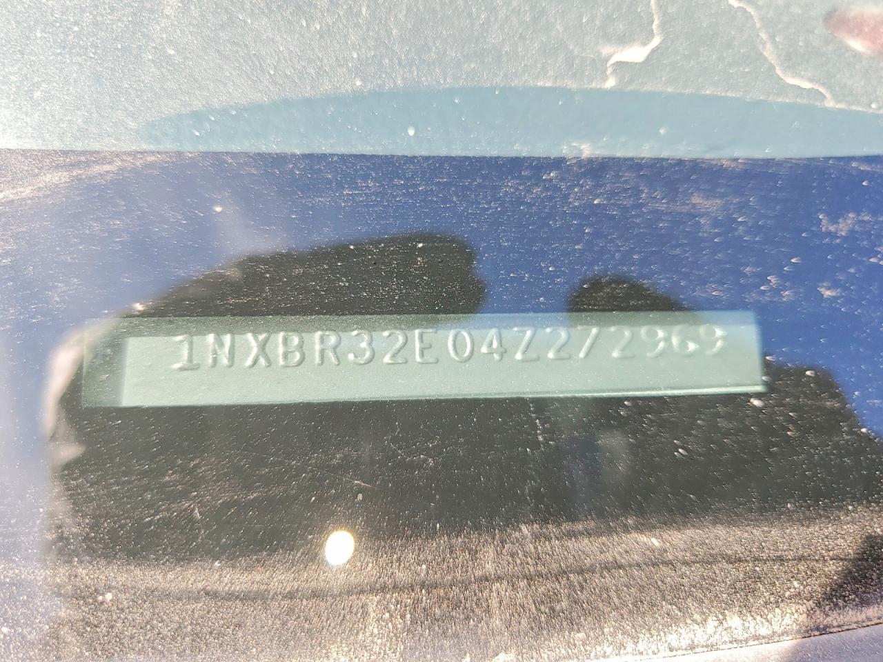 2004 TOYOTA COROLLA