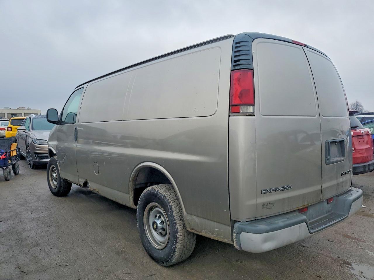 2001 CHEVROLET Express 3500