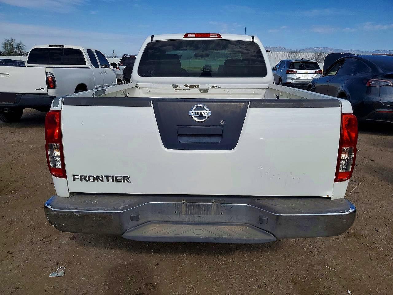 2012 NISSAN Frontier