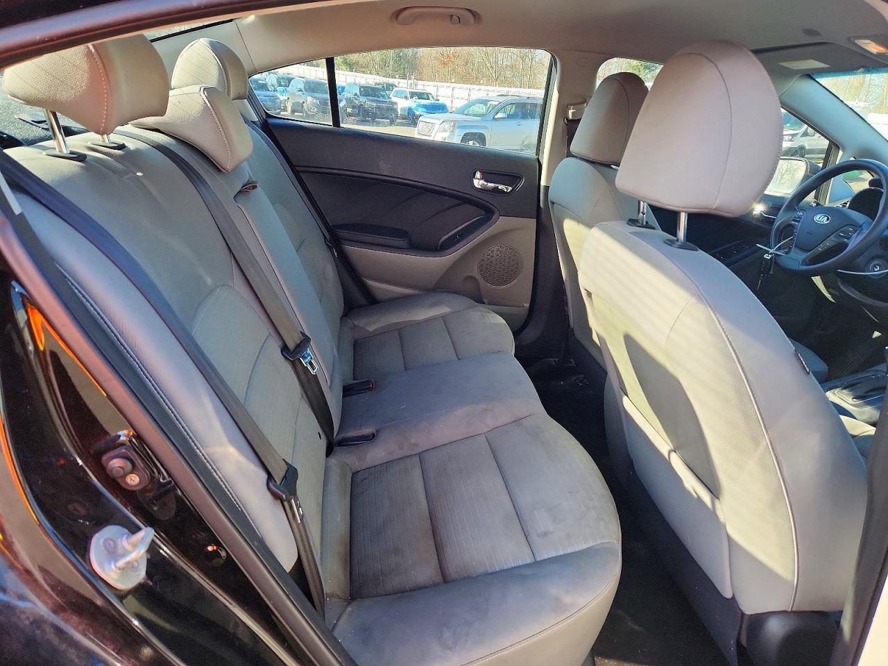 2016 KIA FORTE