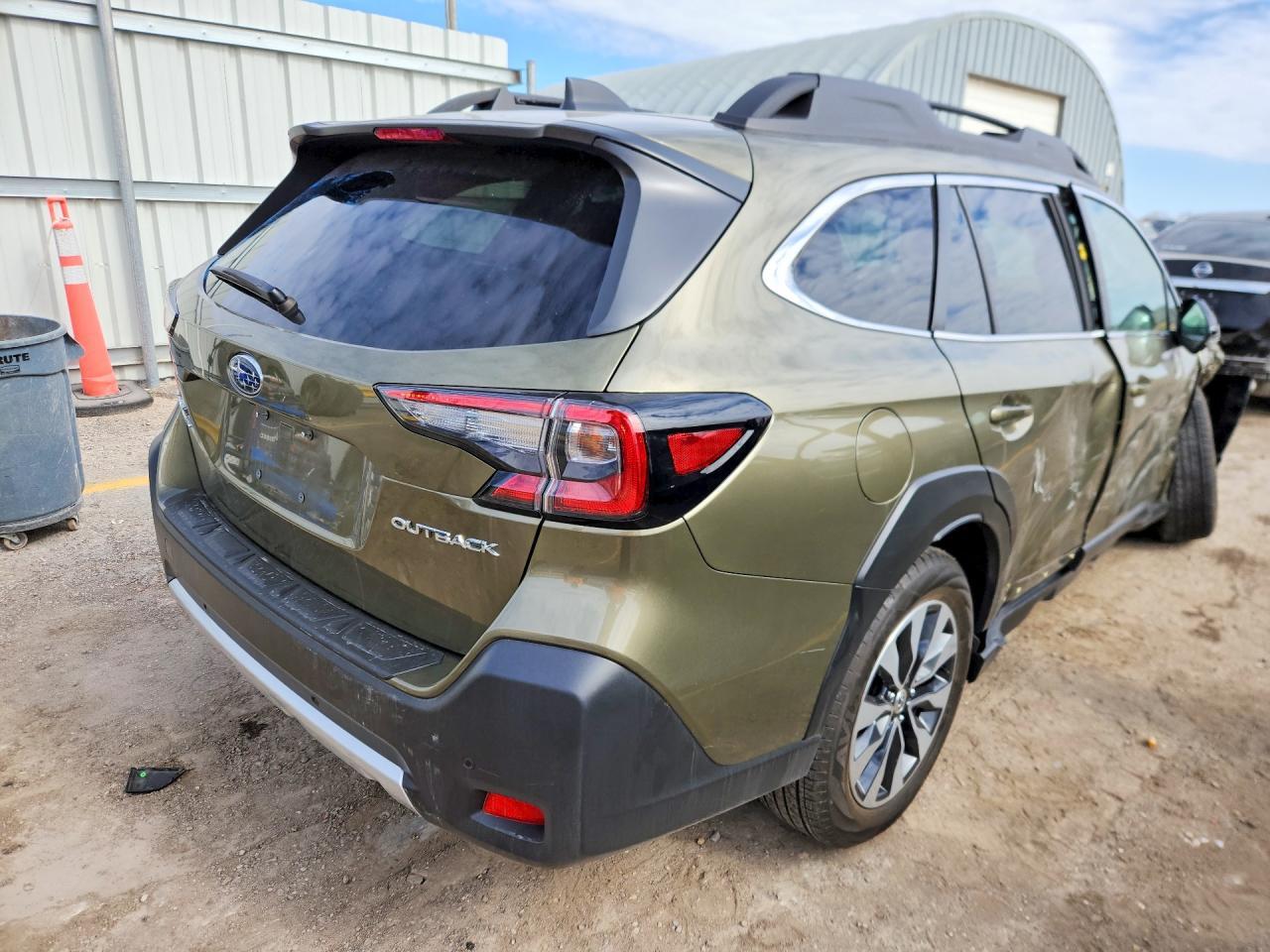 2025 SUBARU Outback