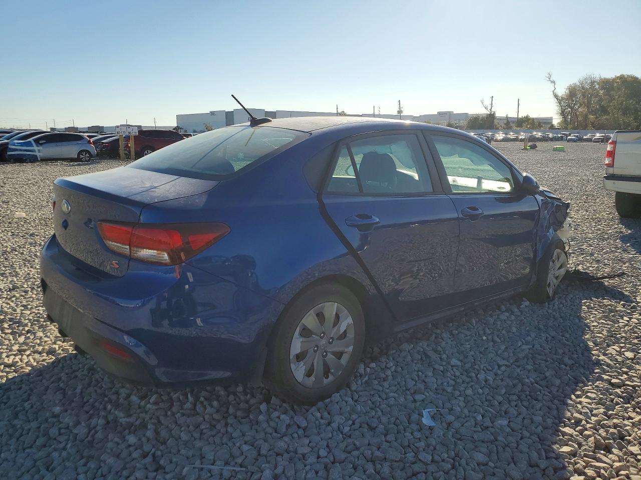 2018 KIA RIO