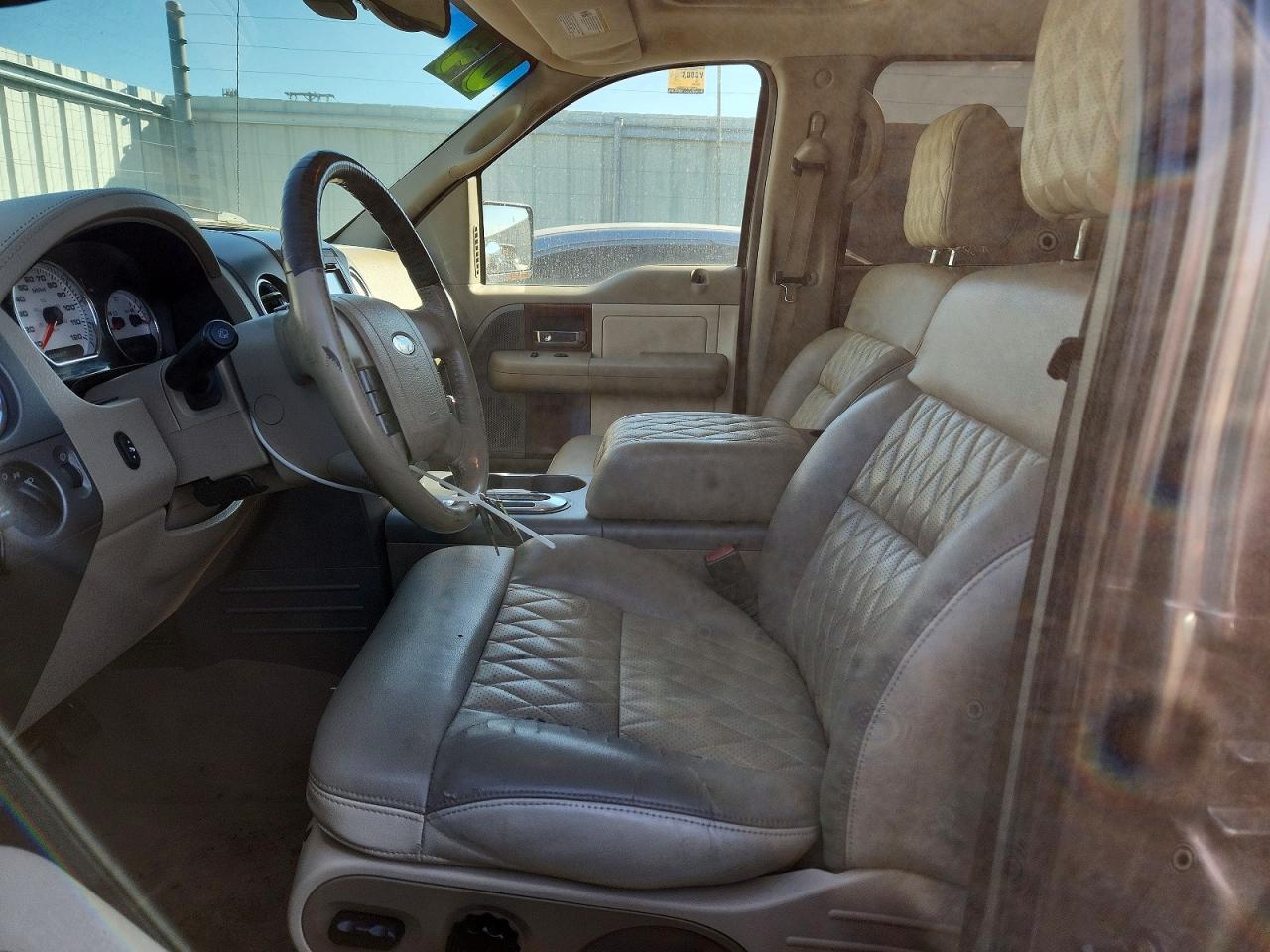 2004 FORD F-150 Lightning