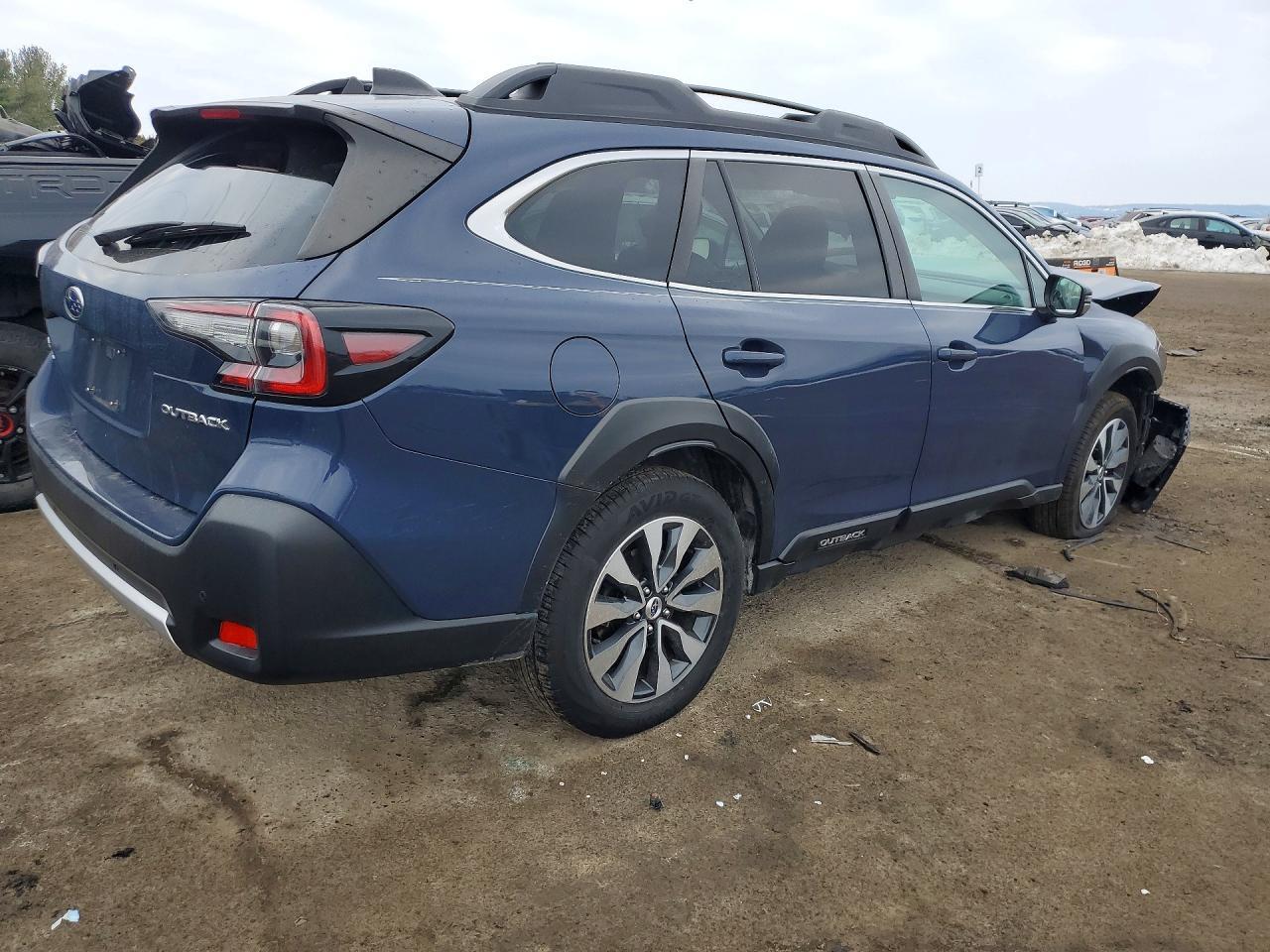 2023 SUBARU Outback