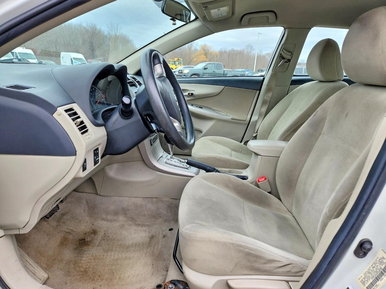 2013 TOYOTA COROLLA