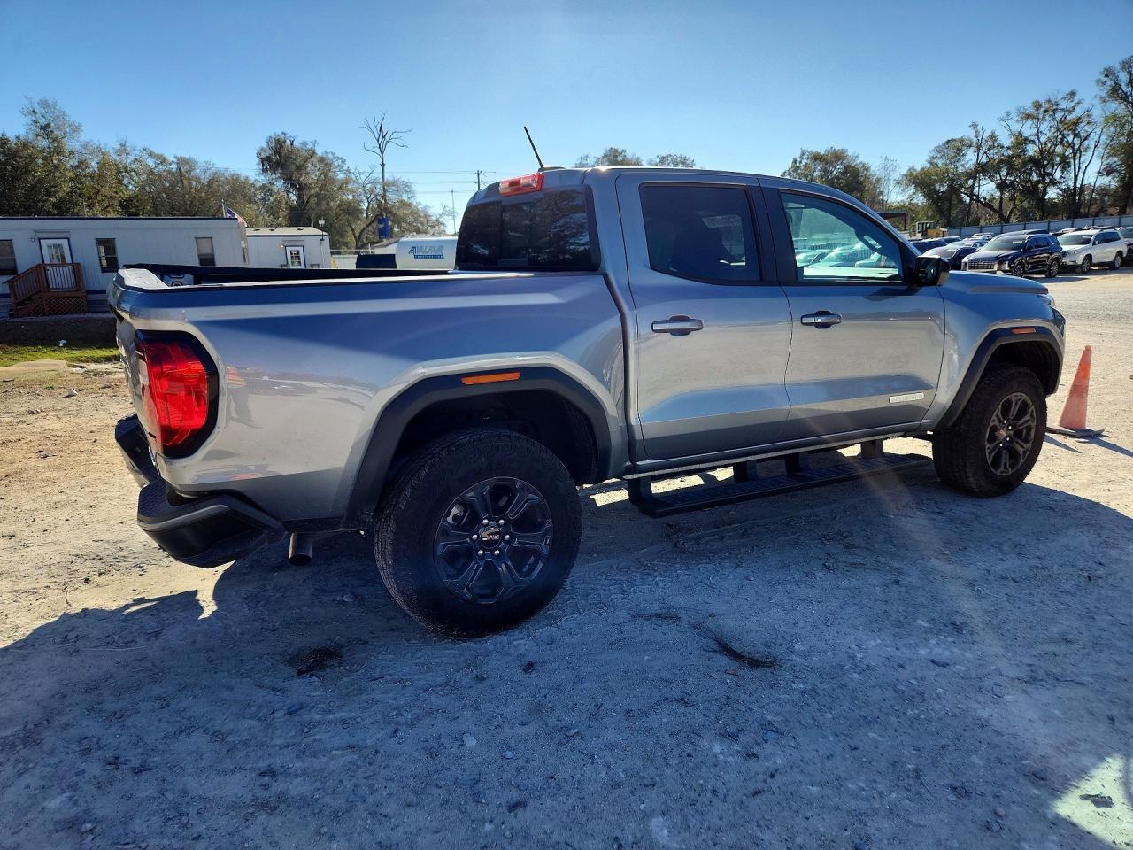 2025 GMC CANYON