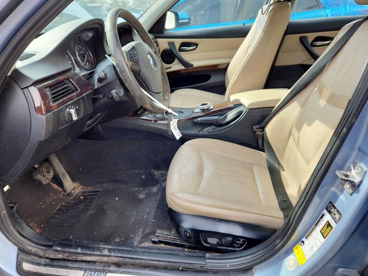 2011 BMW 3 SERIES