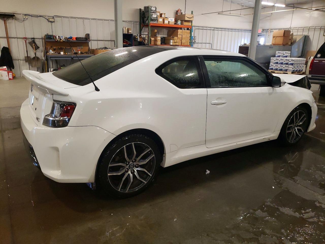 2014 TOYOTA SCION
