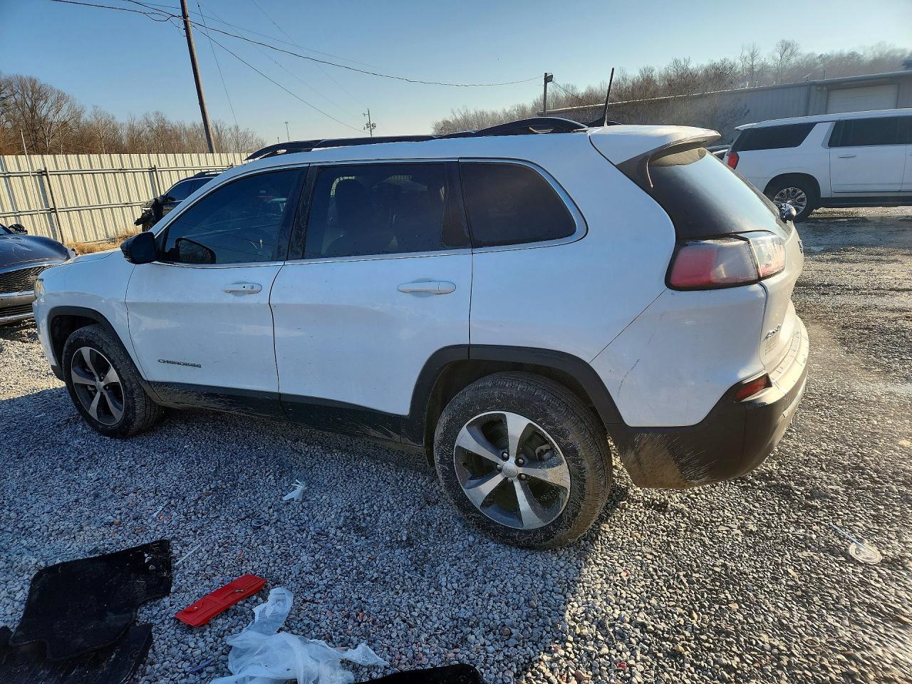 2022 JEEP CHEROKEE