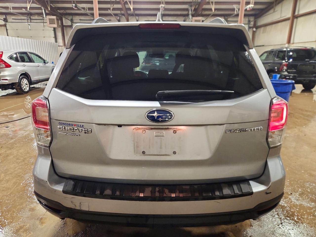 2018 SUBARU FORESTER