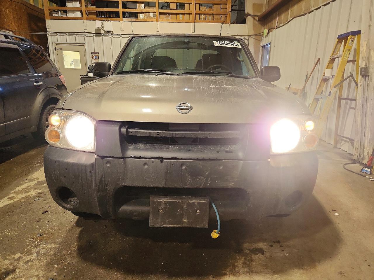 2004 NISSAN Frontier