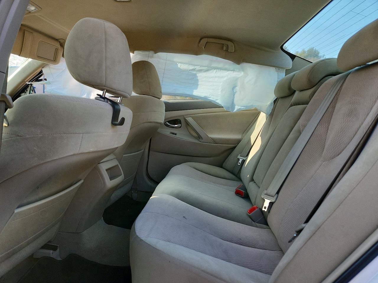 2011 TOYOTA CAMRY