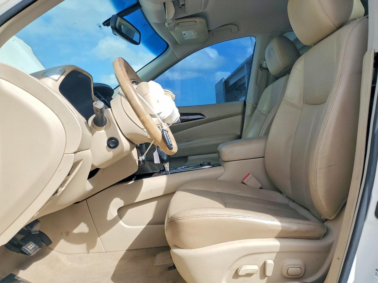 2013 NISSAN PATHFINDER