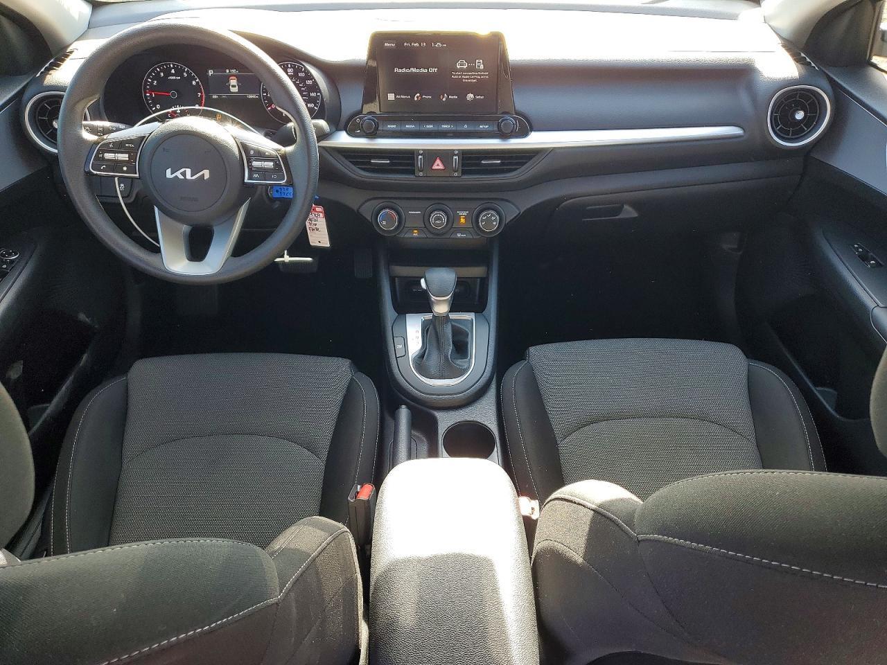 2024 KIA FORTE