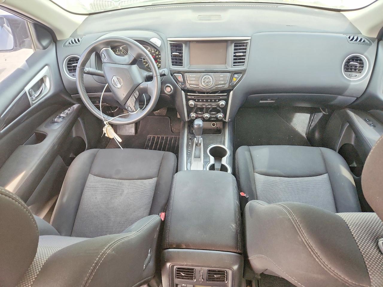 2017 NISSAN PATHFINDER