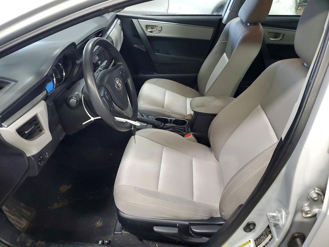 2015 TOYOTA COROLLA