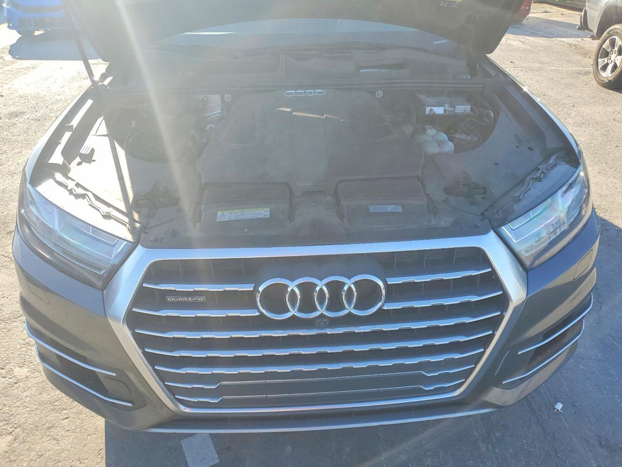 2019 AUDI Q7