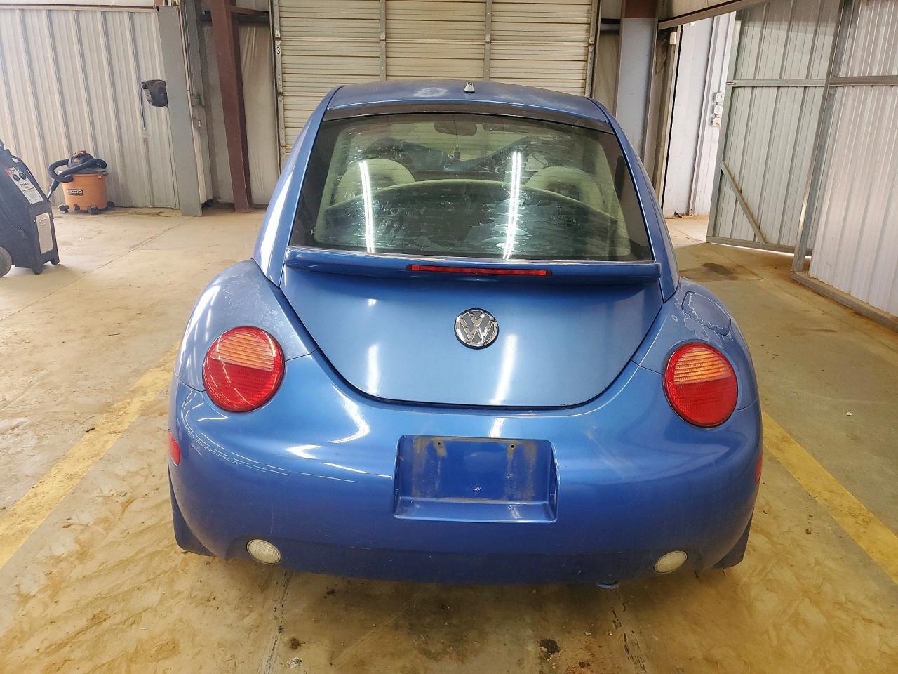 2000 VOLKSWAGEN Beetle