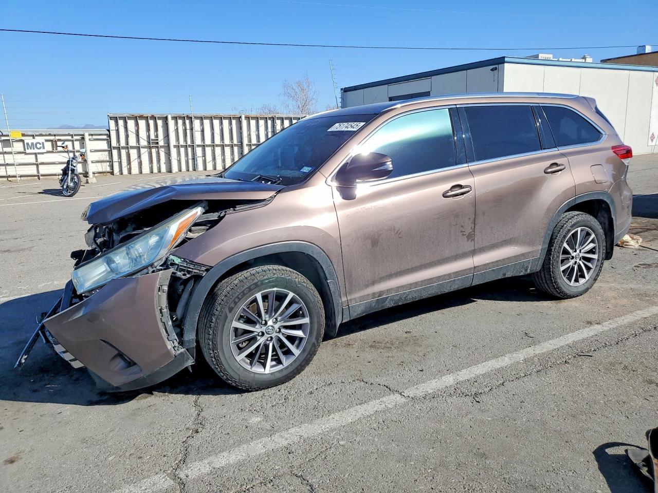 2019 TOYOTA HIGHLANDER