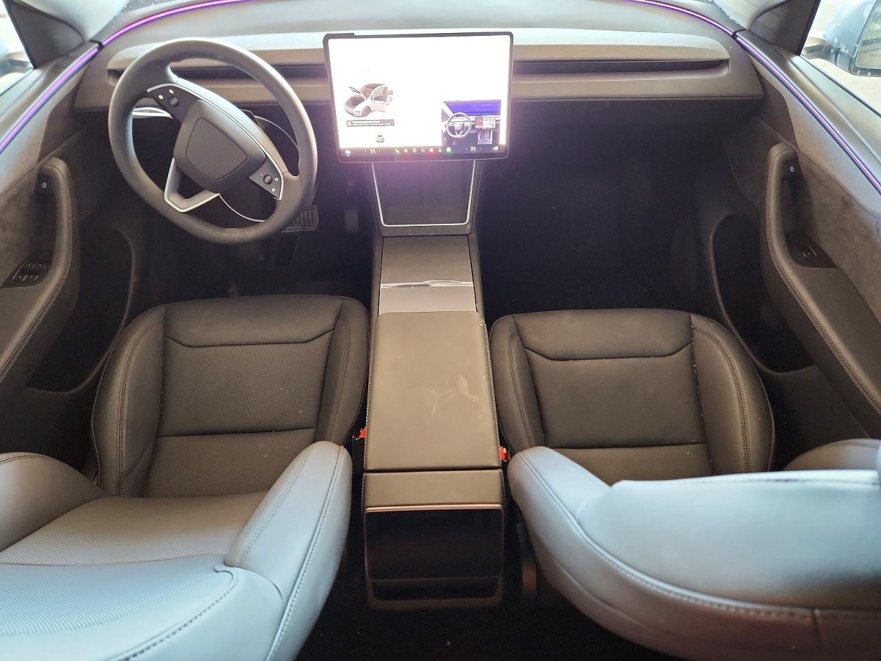 2026 TESLA MODEL Y