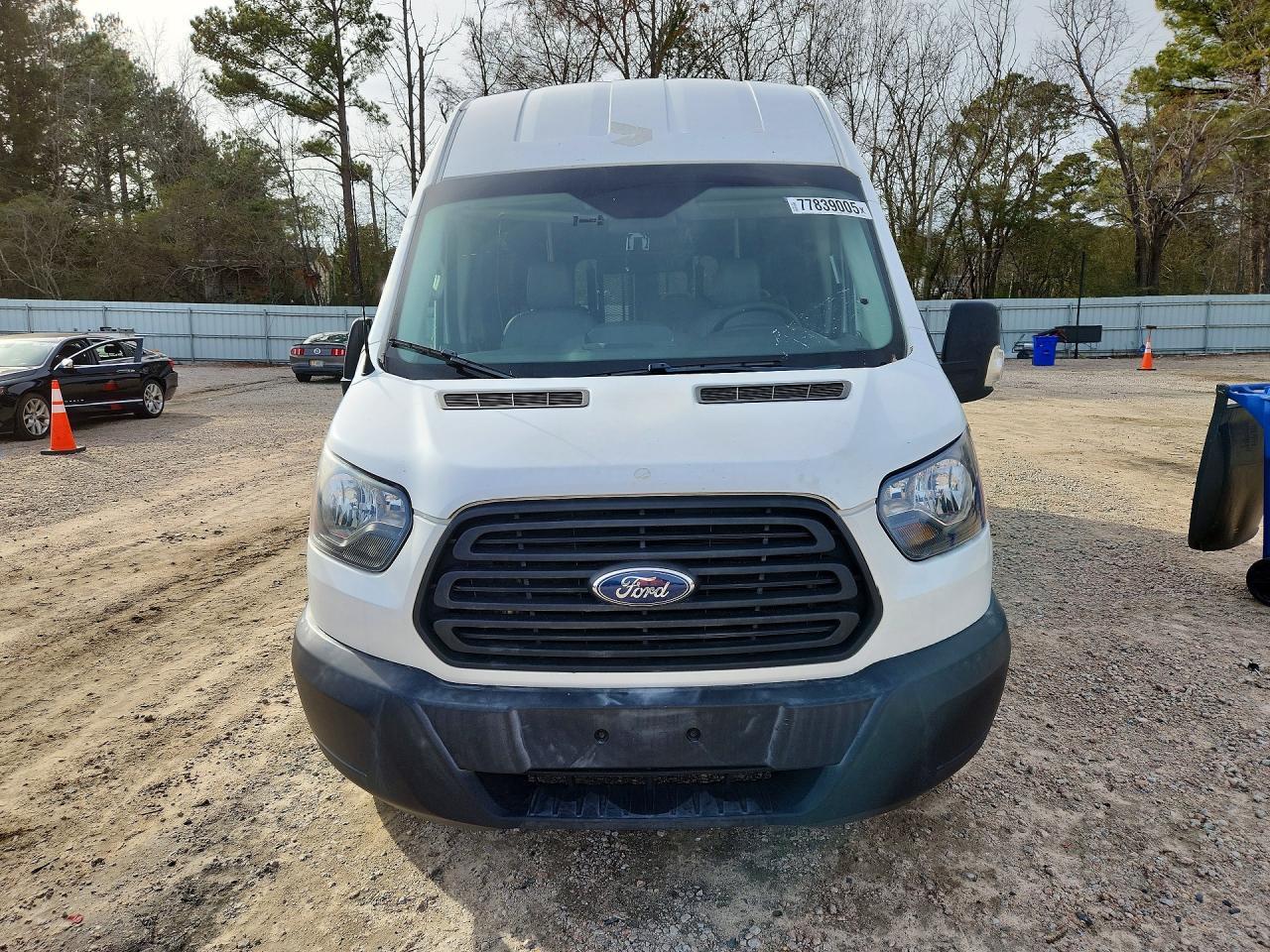 2018 FORD Transit