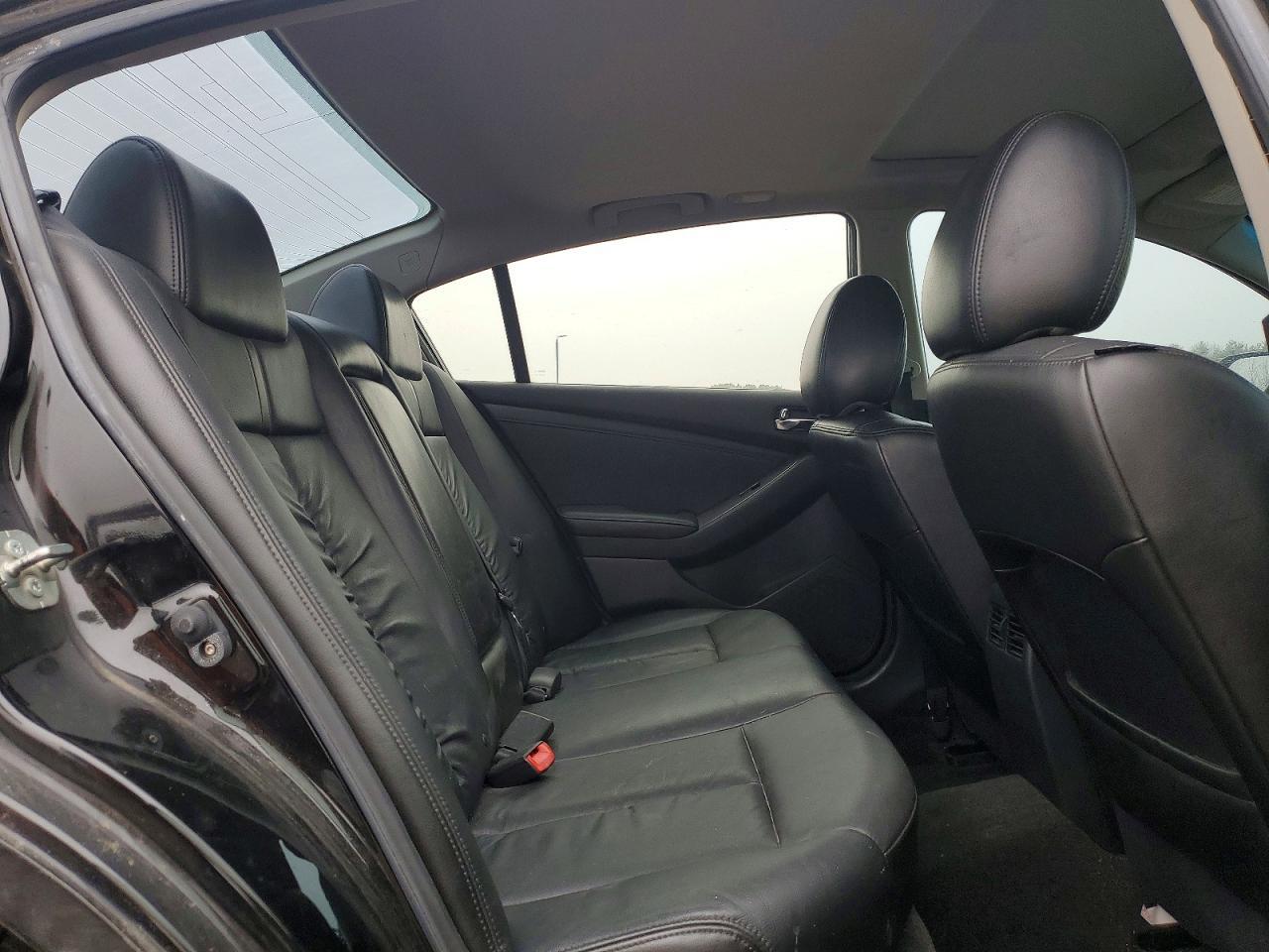2011 NISSAN ALTIMA