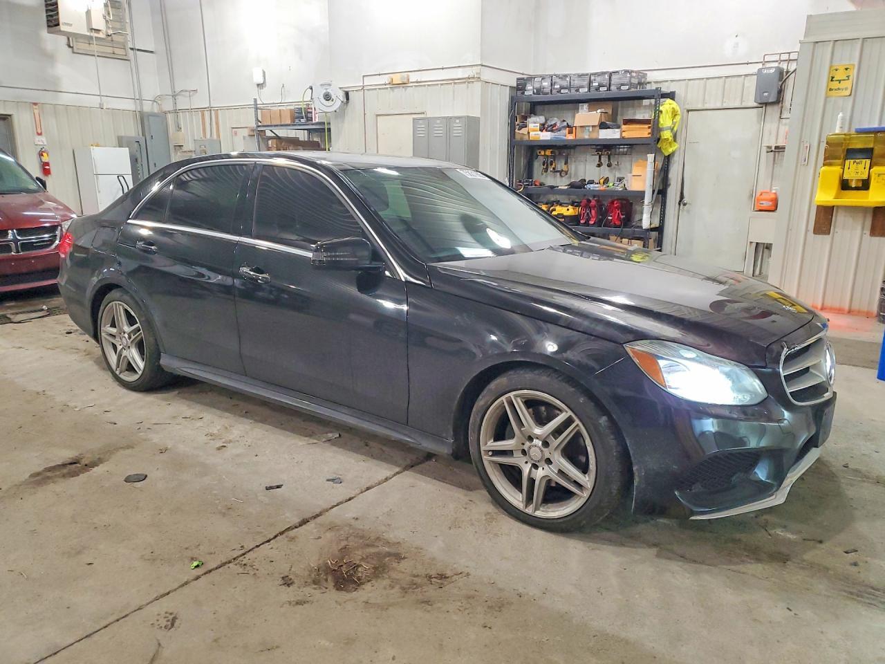 2014 MERCEDES-BENZ E-Class