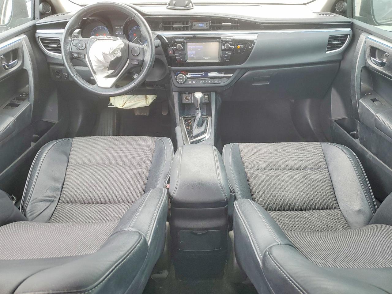 2016 TOYOTA COROLLA