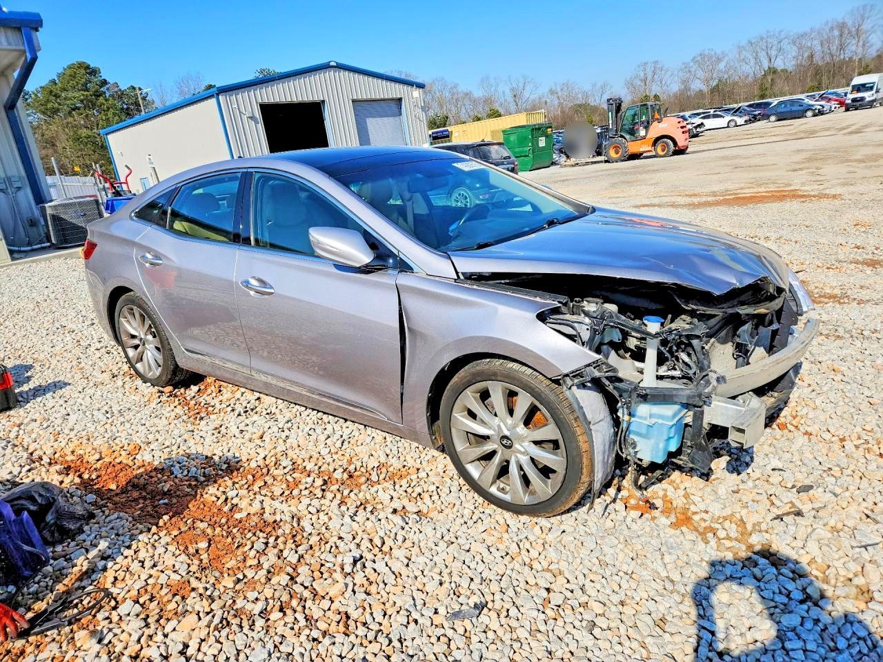 2013 HYUNDAI Azera