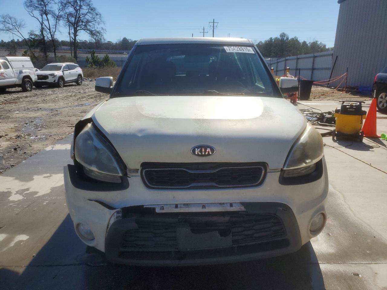 2013 KIA SOUL
