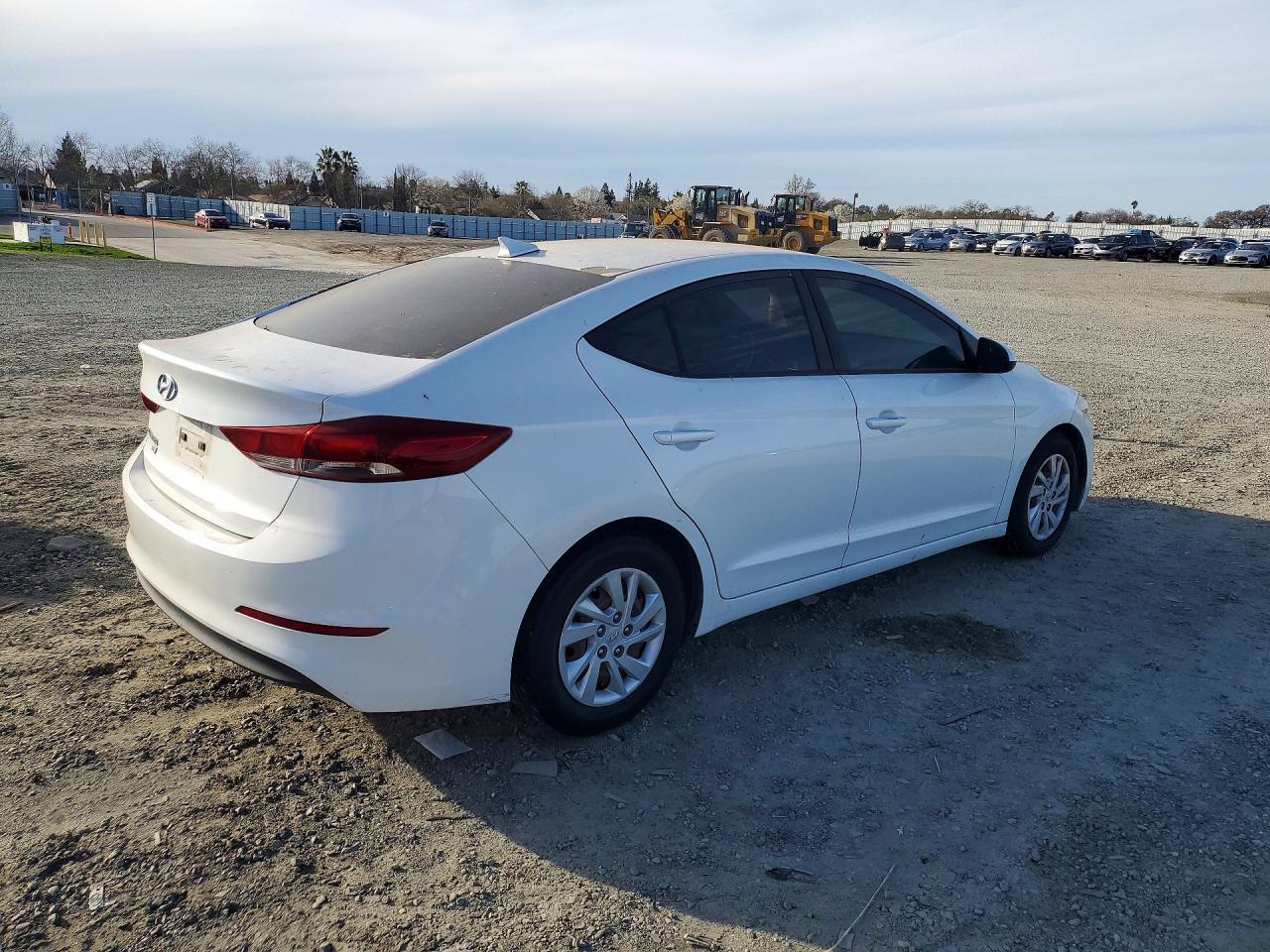 2017 HYUNDAI ELANTRA