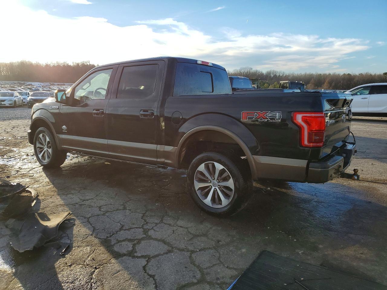 2015 FORD F-150