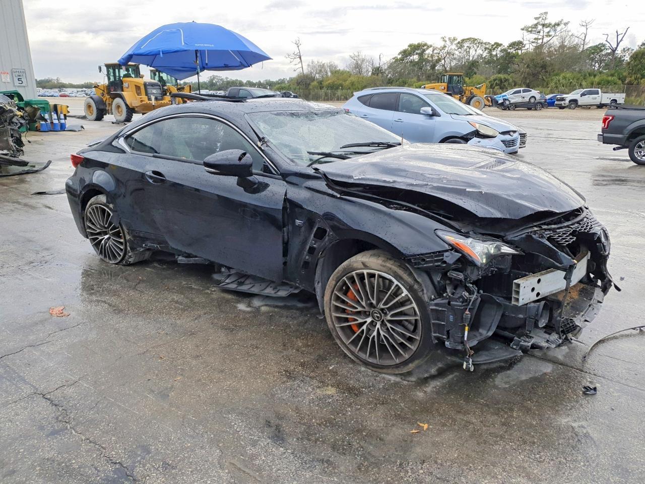 2017 LEXUS RC F