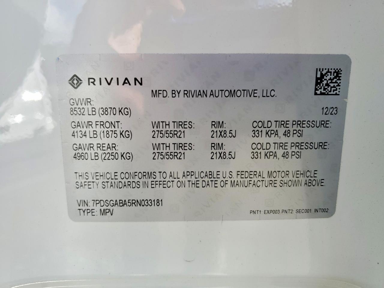 2024 RIVIAN R1s