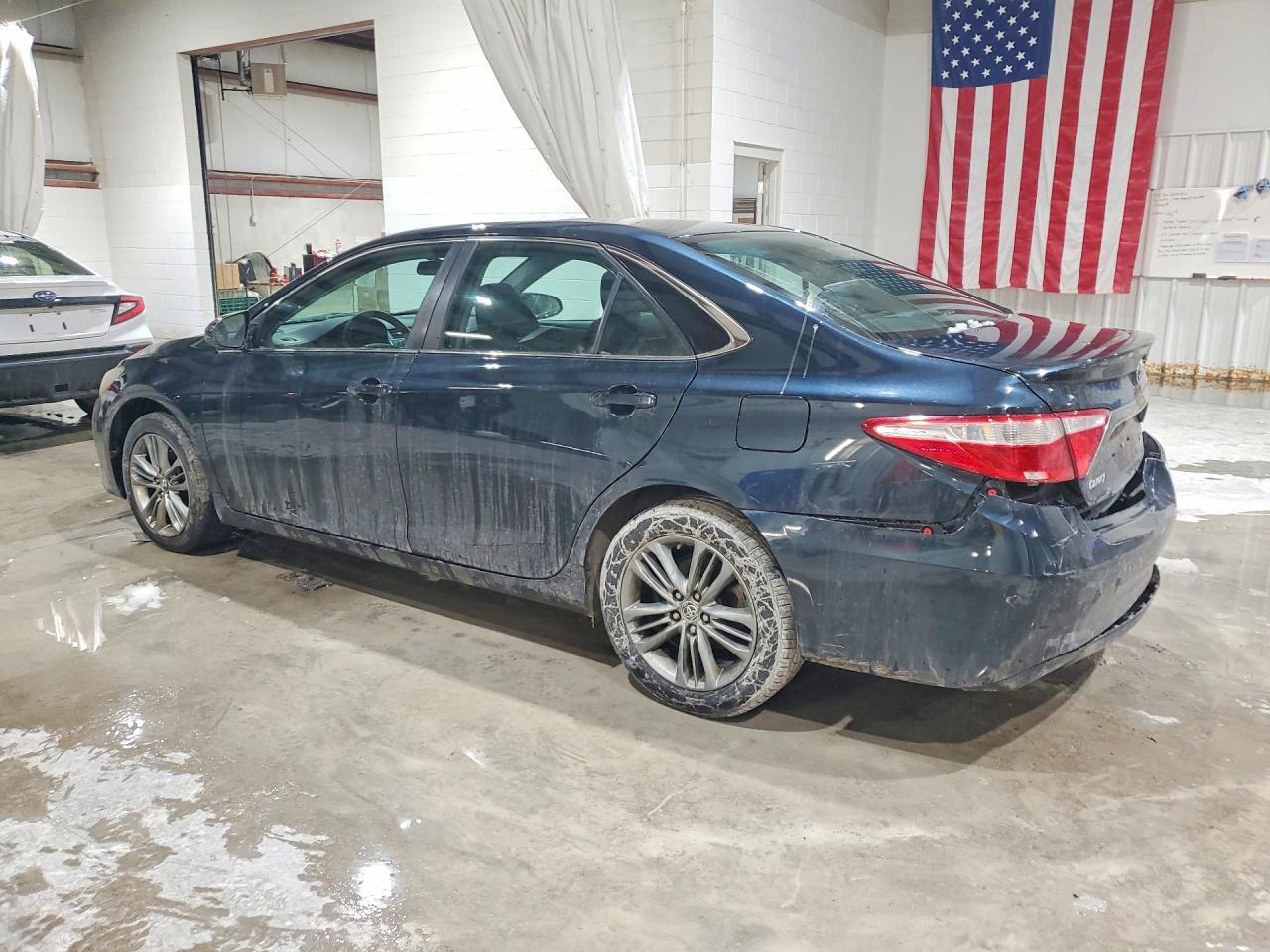 2015 TOYOTA CAMRY