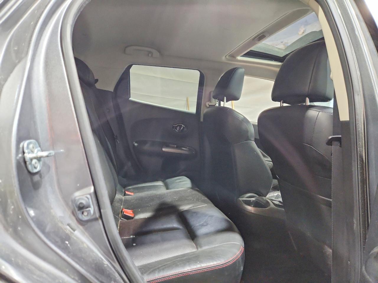 2015 NISSAN Juke