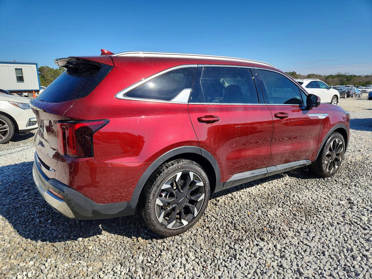 2025 KIA SORENTO