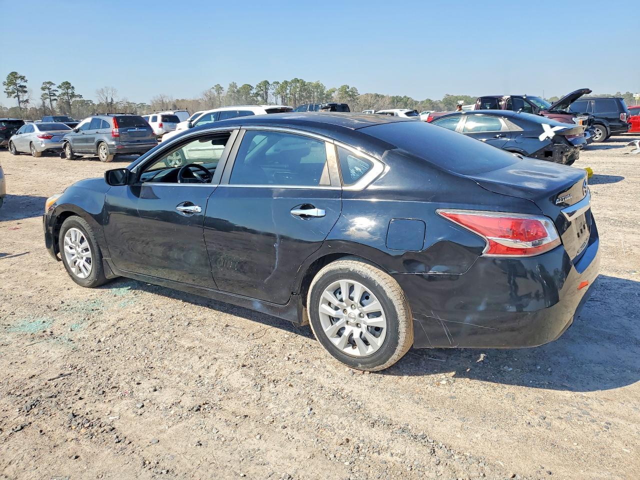 2014 NISSAN