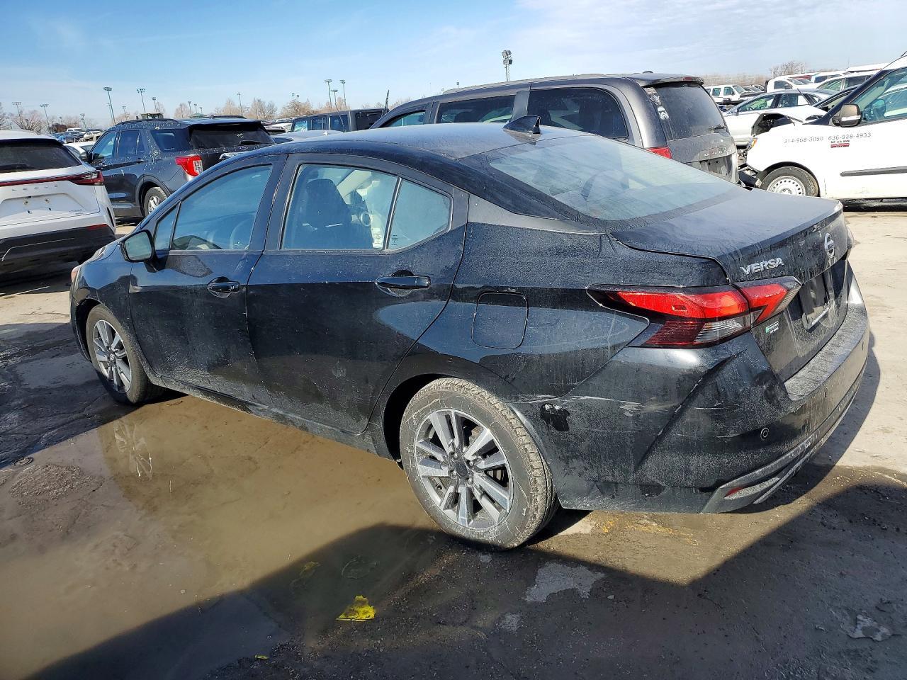 2021 NISSAN VERSA