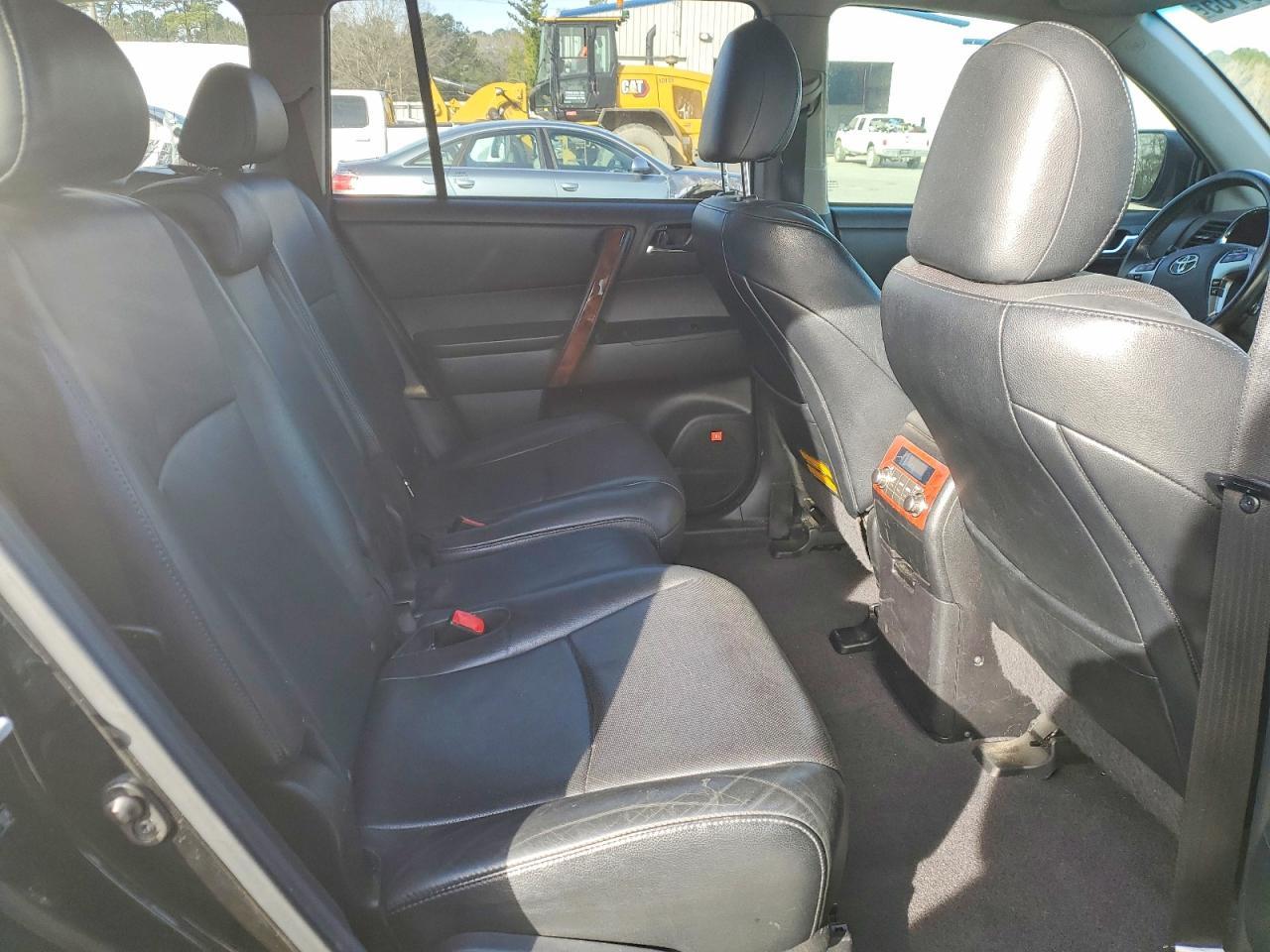 2013 TOYOTA HIGHLANDER