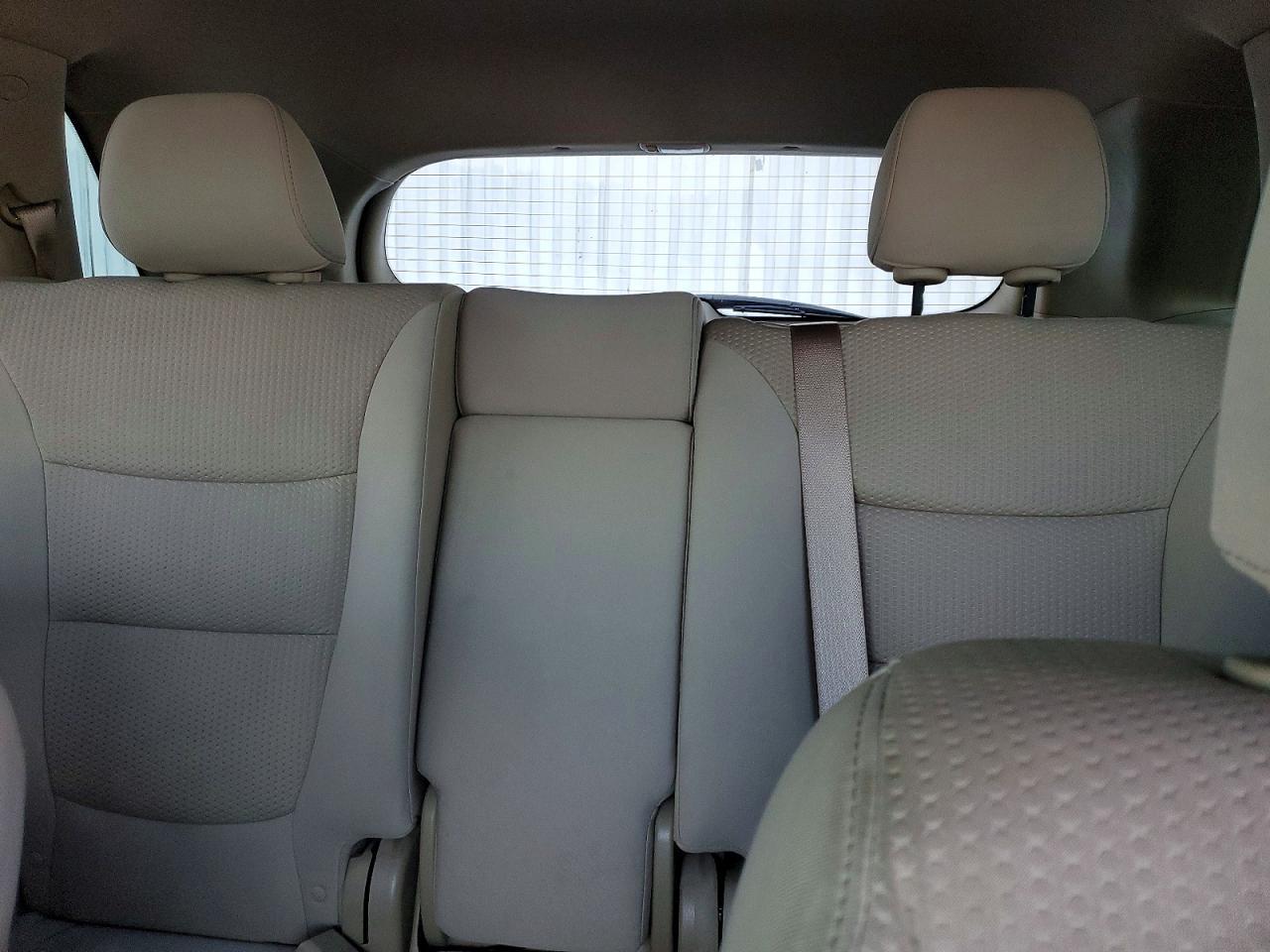 2011 KIA SORENTO