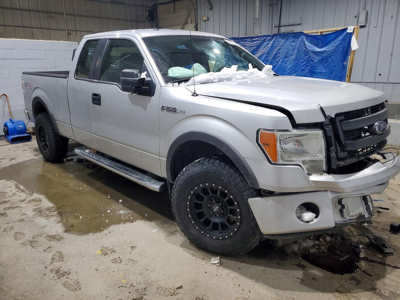 2013 FORD F-150