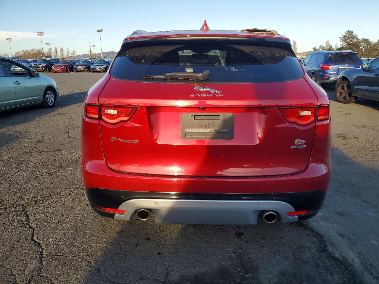 2017 JAGUAR F-Pace